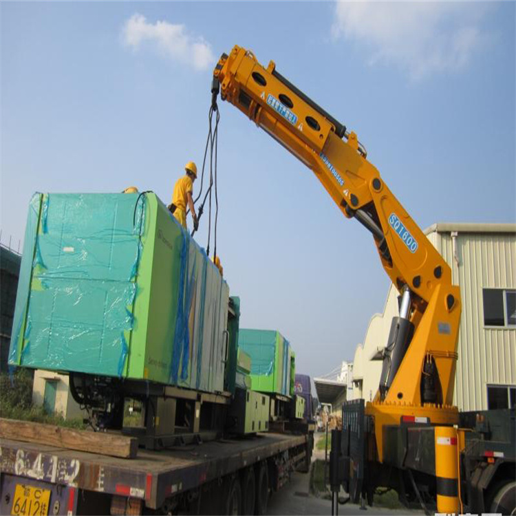 青岛李沧租专业吊车费用全解析：不同场景下的价格参考与选择攻略