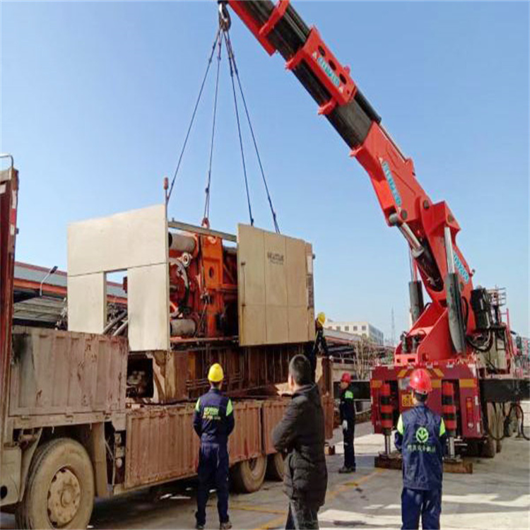 青岛李沧折臂随车吊出租