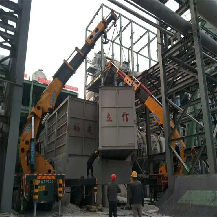 青岛李沧折臂吊车租赁电话