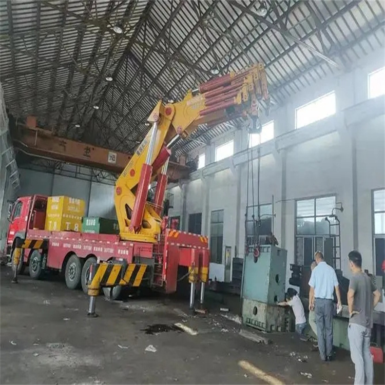 青岛李沧速查！附近自卸吊车租赁电话及租赁全攻略